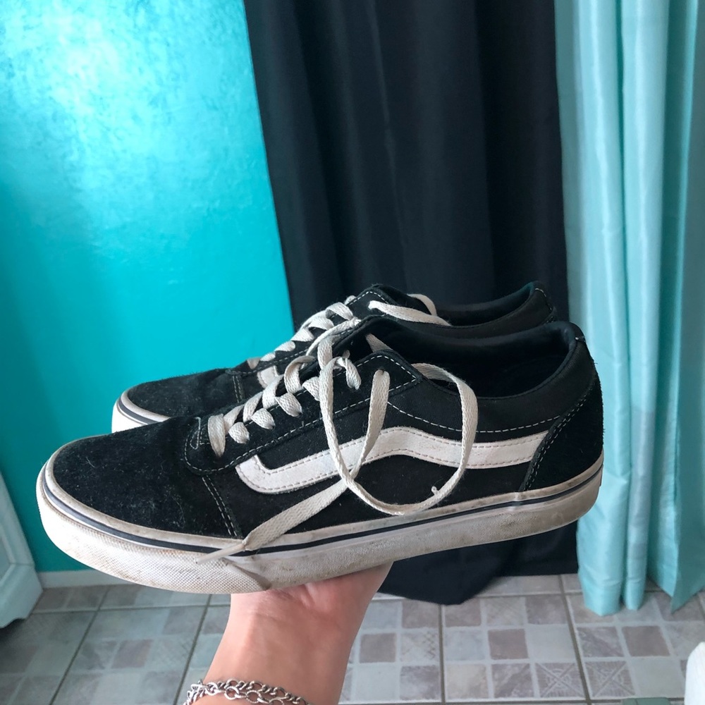 Black van shoes
